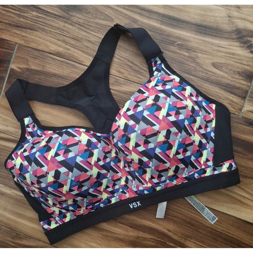 Victoria's Secret Sports Bra Size 36DD VSX Sport Incredible Underwire Geo Print